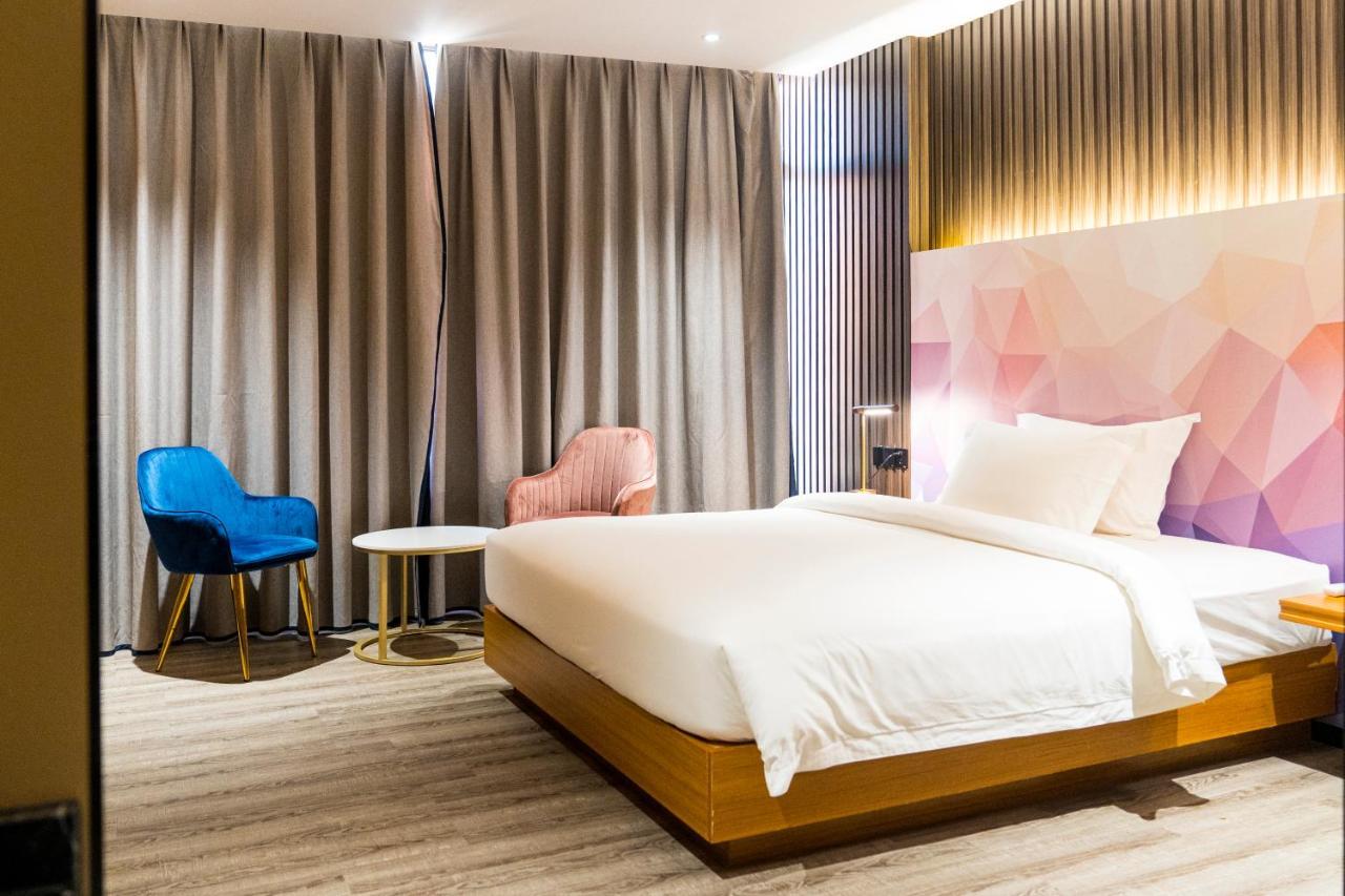 Joy Hotel Phnom Penh Eksteriør billede