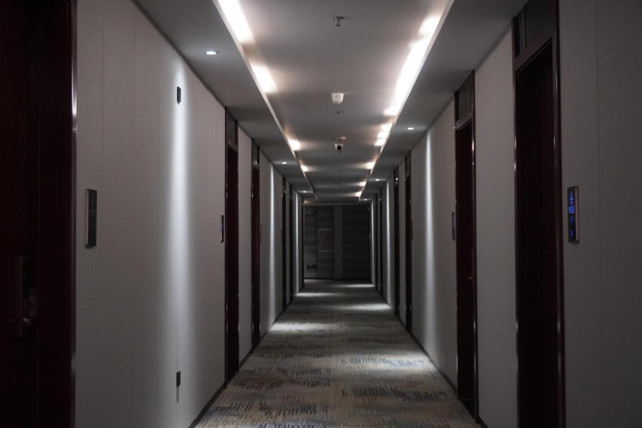 Joy Hotel Phnom Penh Eksteriør billede