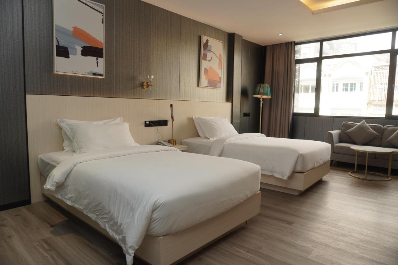 Joy Hotel Phnom Penh Eksteriør billede