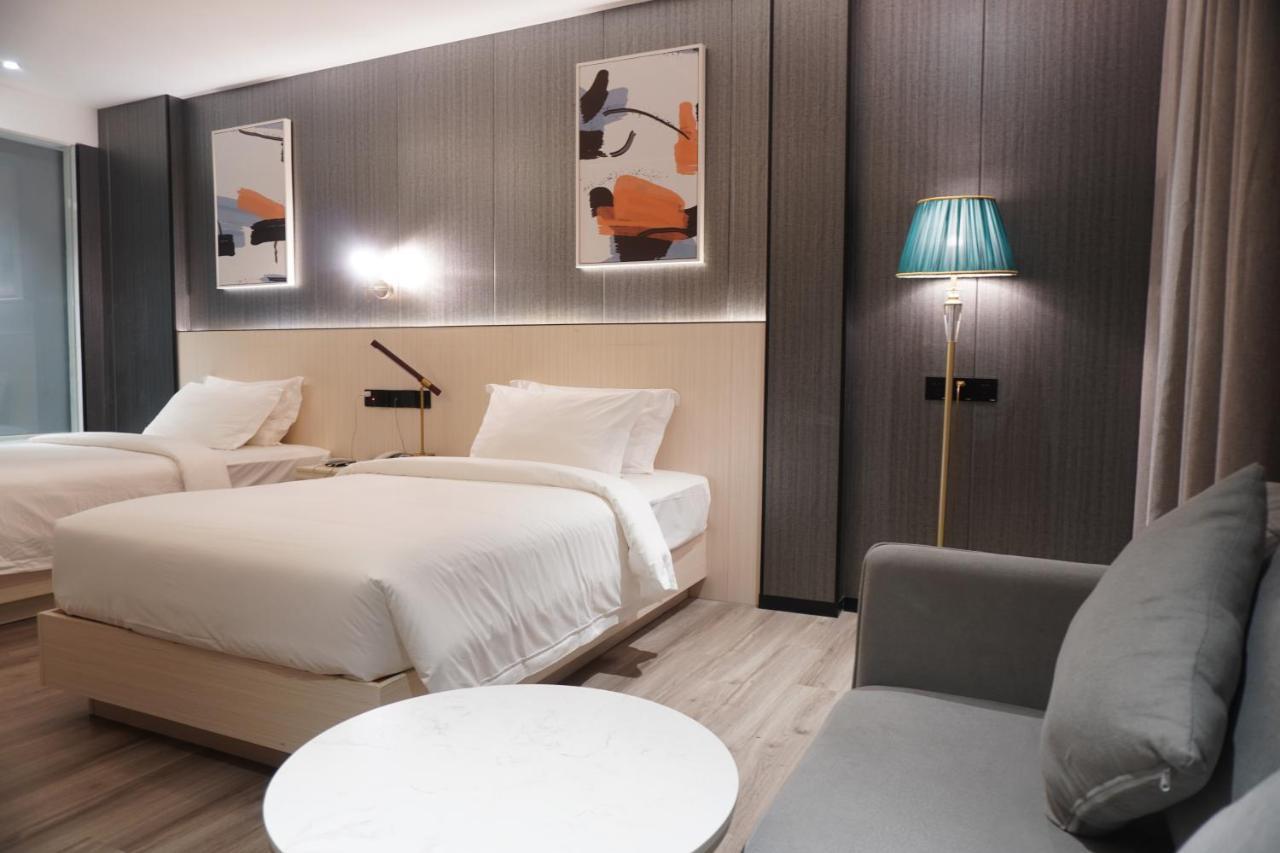 Joy Hotel Phnom Penh Eksteriør billede