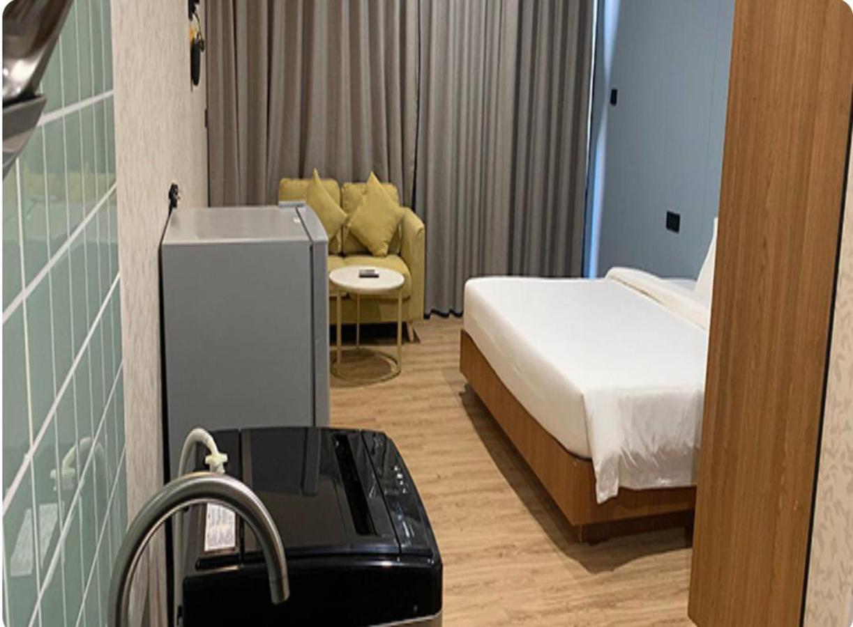 Joy Hotel Phnom Penh Eksteriør billede